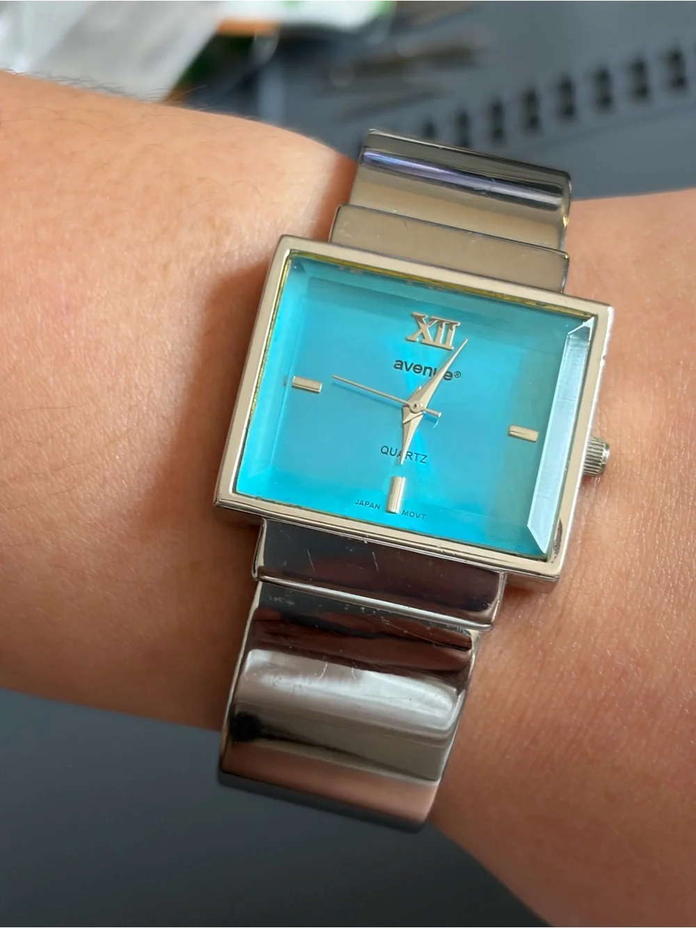 Avenue Turquoise Blue Dial Cuff Watch Quartz Fun Summer Fashion Watch